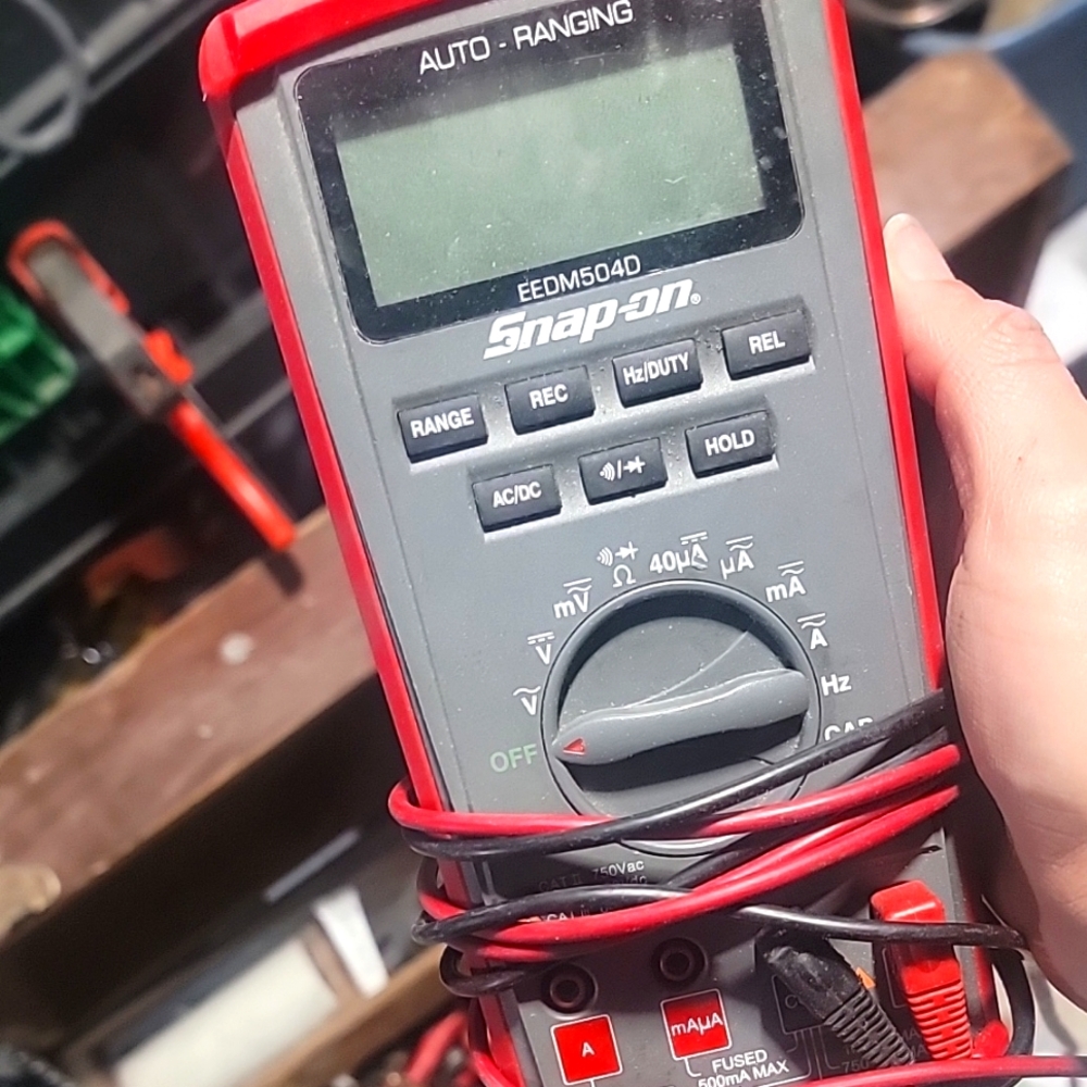 Snap-on Auto-Ranging Multimeter